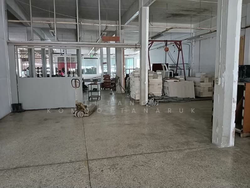 For Sale - ขายโรงงานพร้อมที่ดินขนาด 2 ไร่ 3 งาน 47 ตร.ว. ย่านนิคมอุตสาหกรรมลาดกระบัง ทำเลดี เดินทางสะดวก, Bangkok