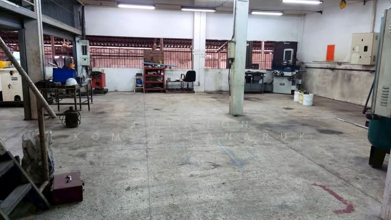 For Sale - ขายโรงงานพร้อมที่ดินขนาด 2 ไร่ 3 งาน 47 ตร.ว. ย่านนิคมอุตสาหกรรมลาดกระบัง ทำเลดี เดินทางสะดวก, Bangkok