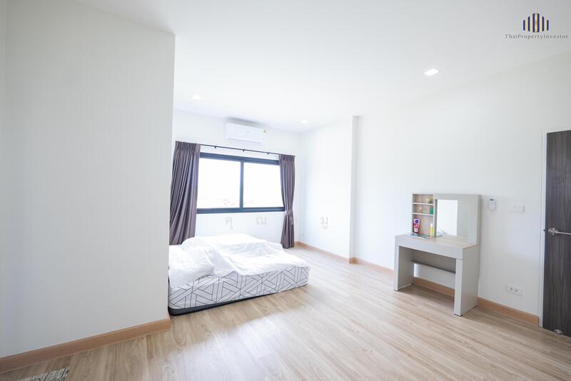 For Sale - ขายบ้านสไตล์โมเดิร์นพร้อมที่ดินถมแล้ว เหมาะพัฒนาเป็น ศูนย์กระจายสินค้า/โกดัง, Chon Buri (Pattaya)