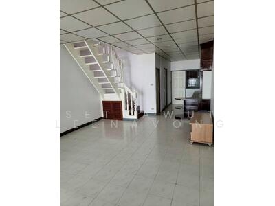 ขาย - ทาวน์เฮาท์ 2-ห้องนอน, กรุงเทพ