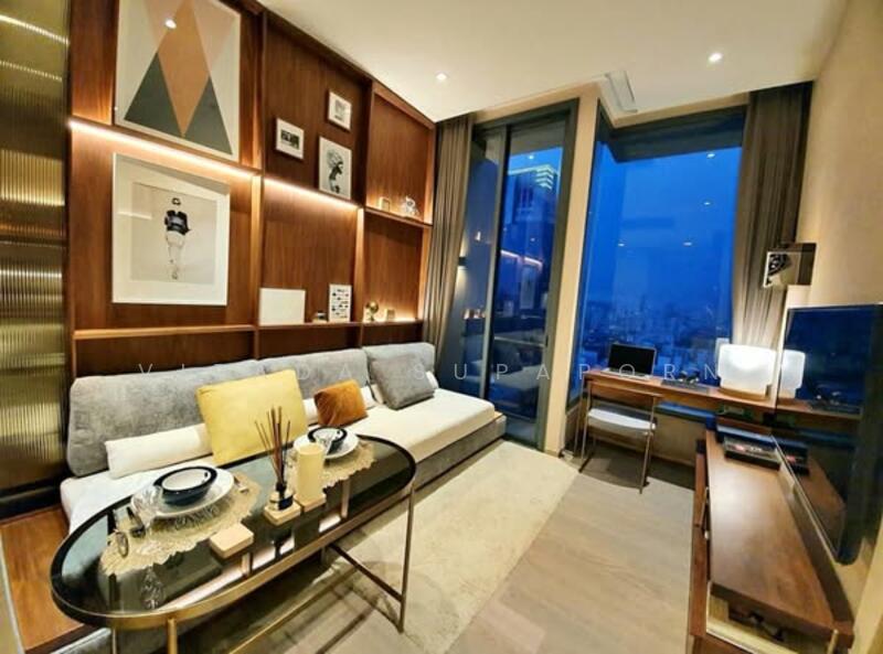 The Esse Asoke, Bangkok, 333 Soi Sukhumvit 21, Sukhumvit Road, Khlongtoei Nua, Watthana, Bangkok, 1 Bedroom, 37 sqm, Condo For Rent, by Vipada Supaporn, 60194676 - DDproperty.com