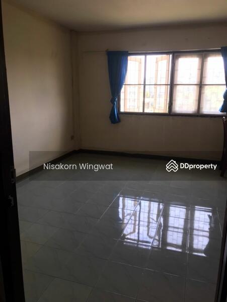 For Sale - 4-Bedroom Townhouse, Bangkok