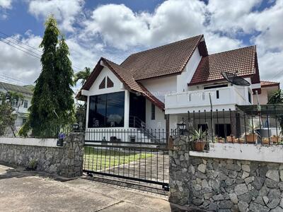 ขาย - ขายบ้านเดี่ยวหลังใหญ่ เนื้อที่เยอะ ม.สวนทรายบางละมุง, ชลบุรี