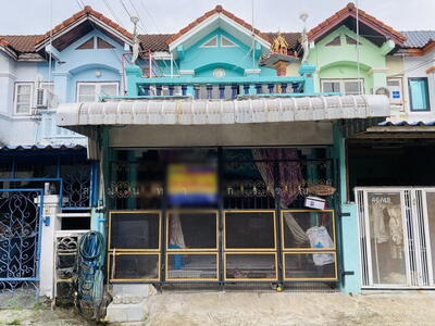 ขาย - ขายทาวน์เฮ้าส์ 2 ชั้น หมู่บ้านคอฟฟี่วิลเลจ (Coffee Village) ซอยเชื่อมสัมพันธ์ 10 โคกแฝด, กรุงเทพ