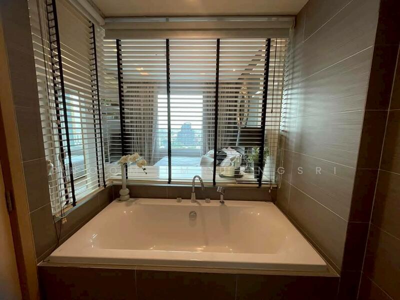 Siri At Sukhumvit, Bangkok, 902 Sukhumvit Road, Phra Kanong, Khlong Toei, Bangkok, 2 Bedrooms, 70 sqm, Condo For Rent, by Phoom Imruangsri, 60195921 - DDproperty.com