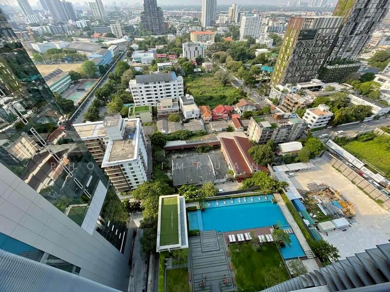 Siri At Sukhumvit, Bangkok, 902 Sukhumvit Road, Phra Kanong, Khlong Toei, Bangkok, 2 Bedrooms, 70 sqm, Condo For Rent, by Phoom Imruangsri, 60195921 - DDproperty.com