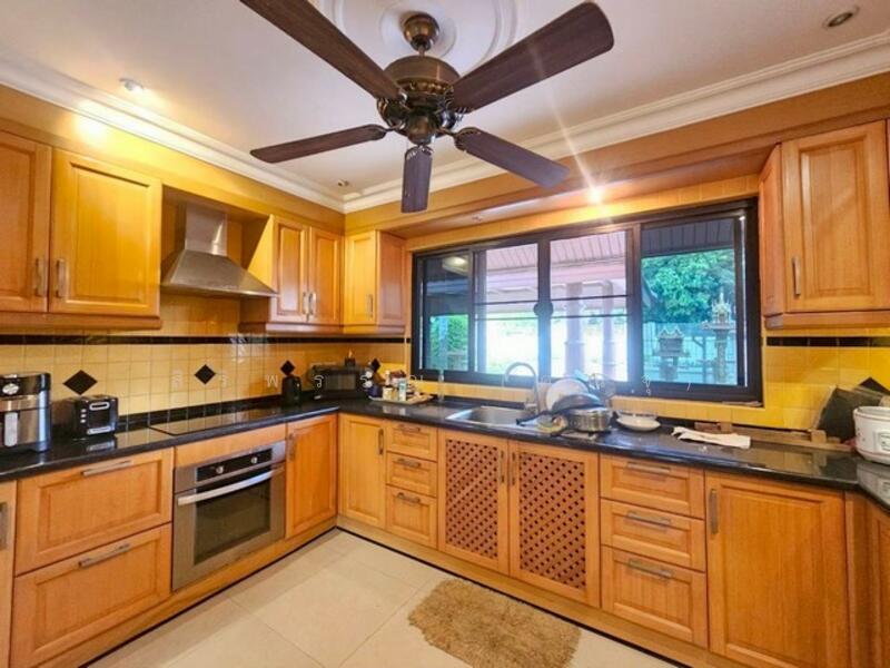 ขาย - ต.นาจอมเทียน อ.สัตหีบ จ.ชลบุรี, ชลบุรี