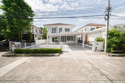 ขาย - Mantana Lake Watcharapol : มัณฑนา เลค วัชรพล, กรุงเทพ