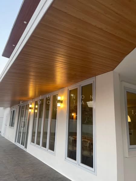 ขาย - ขายบ้านเดี่ยว 2 ชั้น 100 ตร.ว. ติดถนนริมโขงเวียงคุก เมืองหนองคาย, หนองคาย