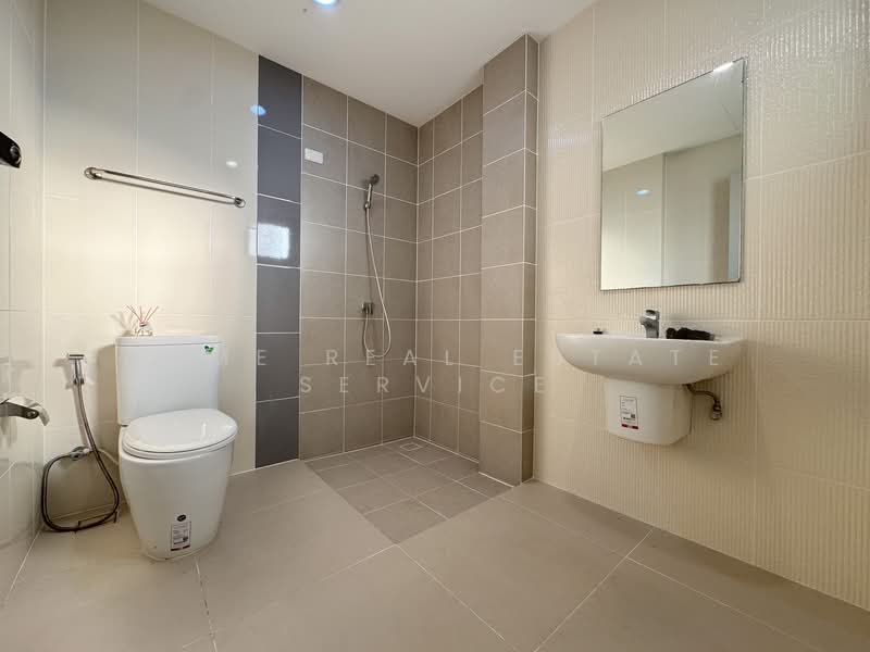 Baan Klang Muang The Edition Rama 9-Pattanakarn, Bangkok, Motorway Road, Prawet, Prawet, Bangkok, 4 Bedrooms, 222 sqm, Semi-Detached House (Twin House) For Sale, by HOME Real Estate Service, 60197532 - DDproperty.com