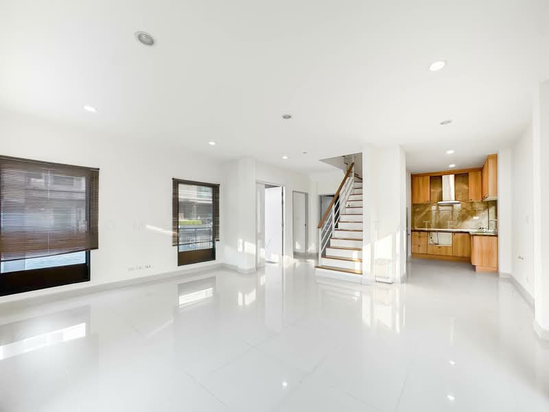 ขาย - Baan Klang Muang The Edition Rama 9-Pattanakarn : บ้านกลางเมือง ดิ อิดิชั่น พระราม 9-พัฒนาการ, กรุงเทพ