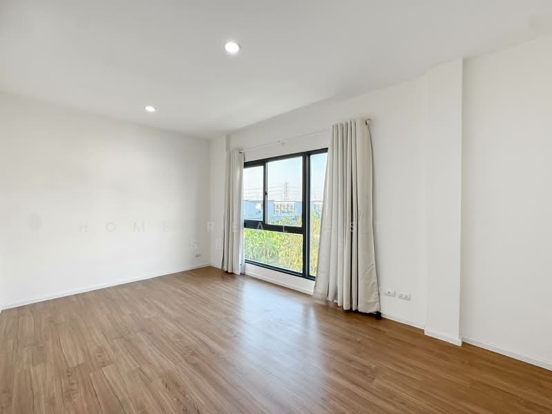 For Sale - Baan Klang Muang The Edition Rama 9-Pattanakarn, Bangkok