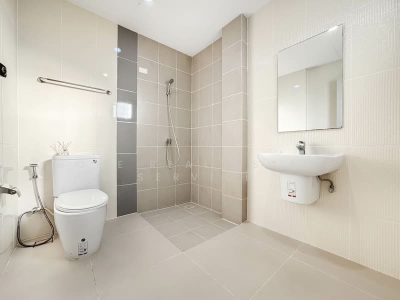 For Sale - Baan Klang Muang The Edition Rama 9-Pattanakarn, Bangkok