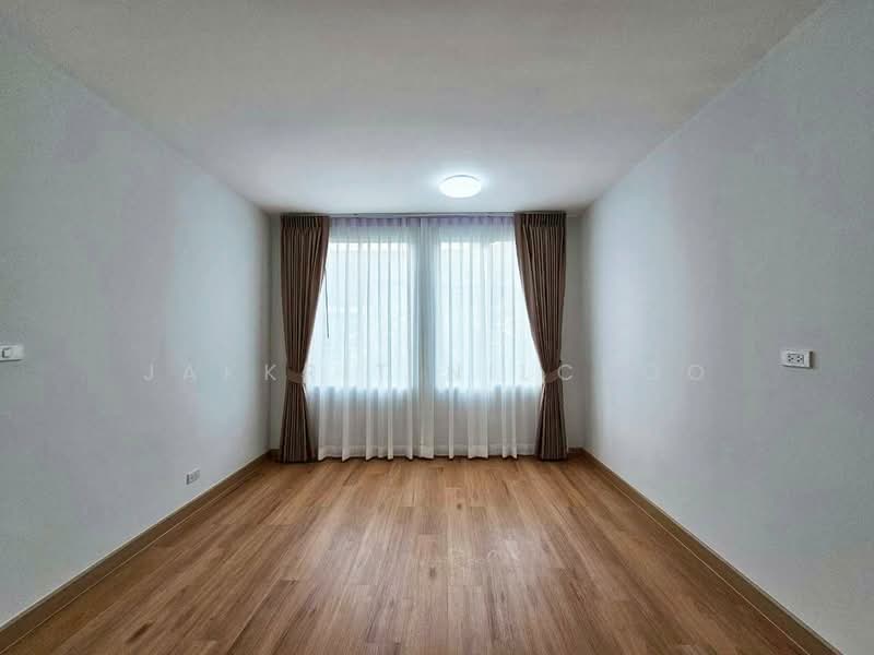 Areeya Daily Kaset-Nawamintr, Bangkok, Ladplakhao Road, Chorake Bua, Lat Phrao, Bangkok, 3 Bedrooms, 160 sqm, Townhouse For Sale, by Jakkrit Nilchoo, 60197968 - DDproperty.com