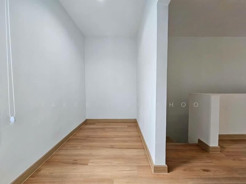 Areeya Daily Kaset-Nawamintr, Bangkok, Ladplakhao Road, Chorake Bua, Lat Phrao, Bangkok, 3 Bedrooms, 160 sqm, Townhouse For Sale, by Jakkrit Nilchoo, 60197968 - DDproperty.com