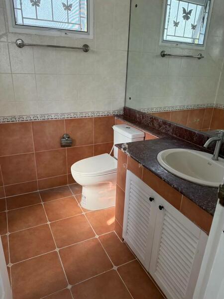 ขาย - Nantawan Ramintra-Watcharaphon : นันทวัน รามอินทรา-วัชรพล, กรุงเทพ