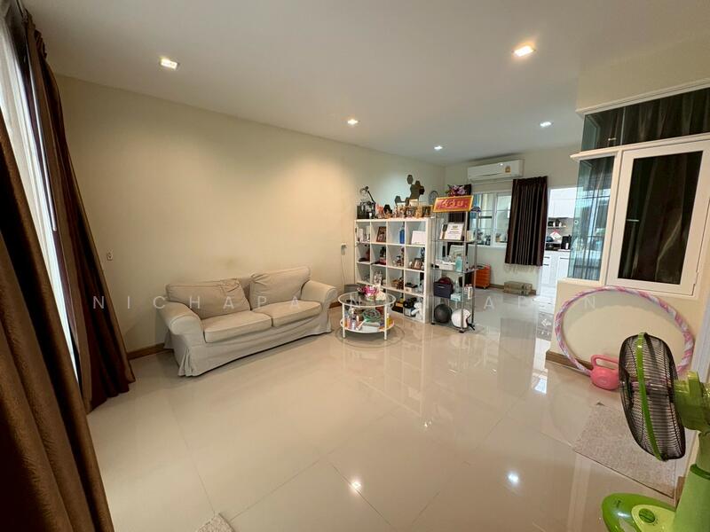 ขาย - Golden Town 2 Onnut-Pattanakarn : โกลเด้น ทาวน์ 2 อ่อนนุช-พัฒนาการ, กรุงเทพ