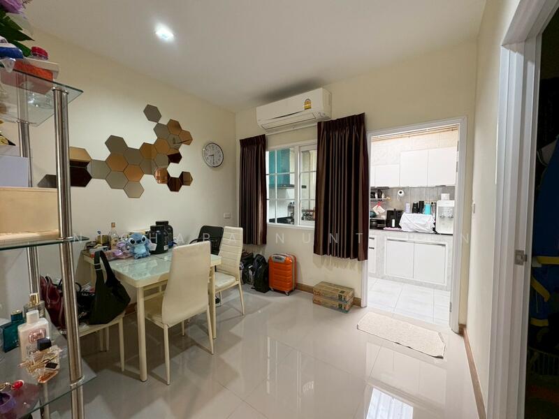 ขาย - Golden Town 2 Onnut-Pattanakarn : โกลเด้น ทาวน์ 2 อ่อนนุช-พัฒนาการ, กรุงเทพ