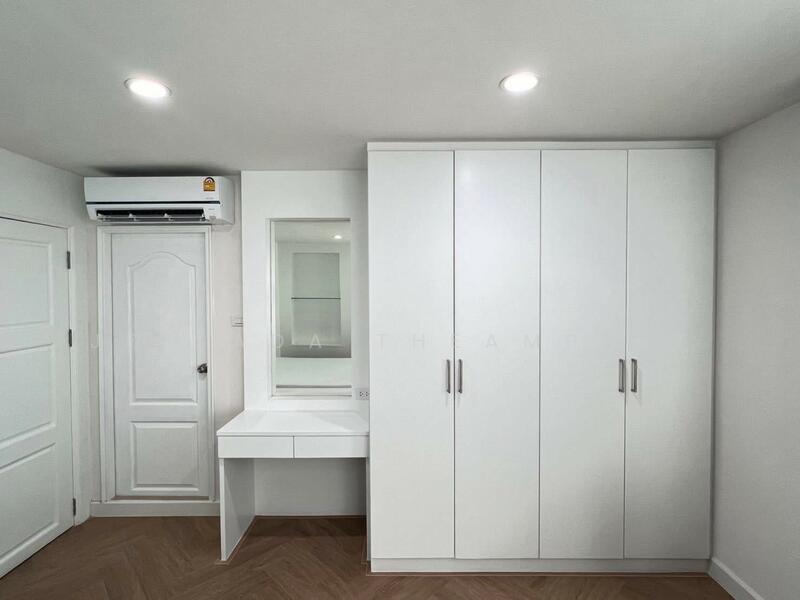 ขาย - Baan Siri Sathorn Suanplu : บ้านสิริสาทร สวนพลู, กรุงเทพ