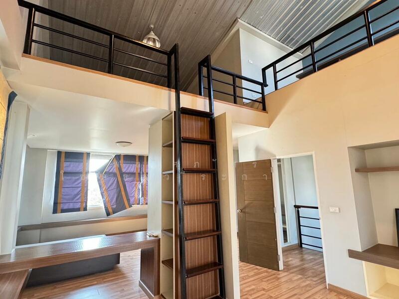 For Rent - ทาวน์โฮมให้เช่า ทำเลดี ใกล้ห้าง ✨ ใครกำลังมองหาบ้านเช่าในเมือง ที่ทั้งสะดวกและน่าอยู่ ห้ามพลาด!, Nakhon Ratchasima