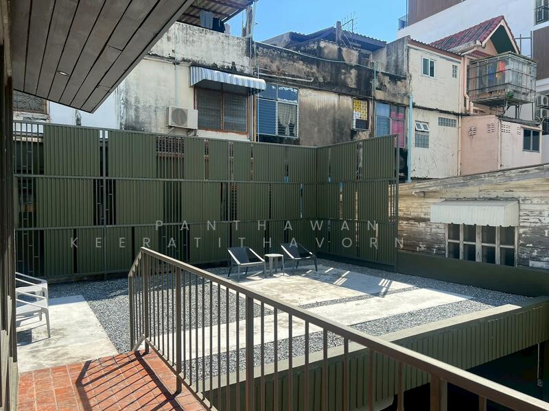 ให้เช่า - บ้านเดี่ยว 2 ชั้น ติดถนนประติพัทธ์, กรุงเทพ