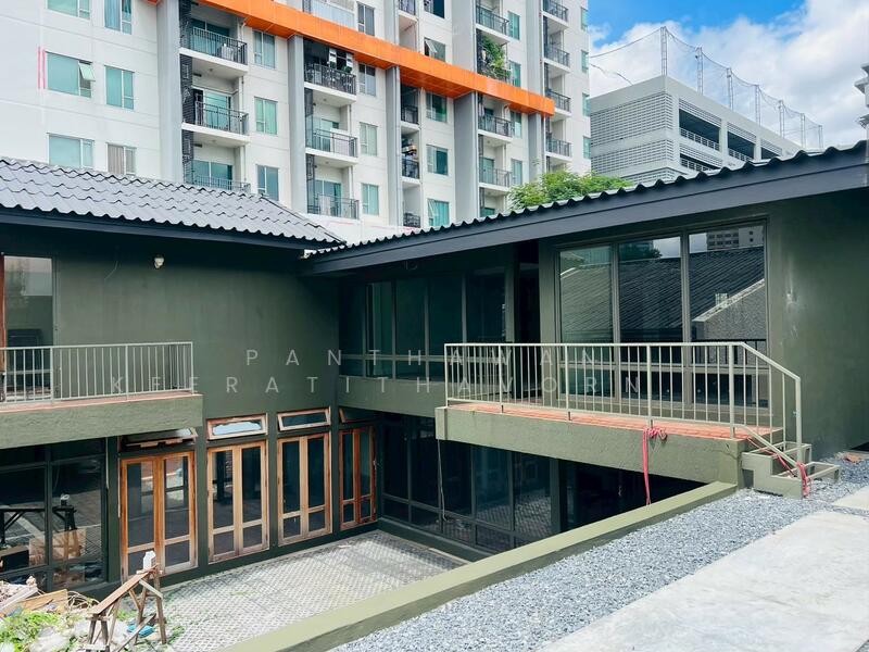 ให้เช่า - บ้านเดี่ยว 2 ชั้น ติดถนนประติพัทธ์, กรุงเทพ