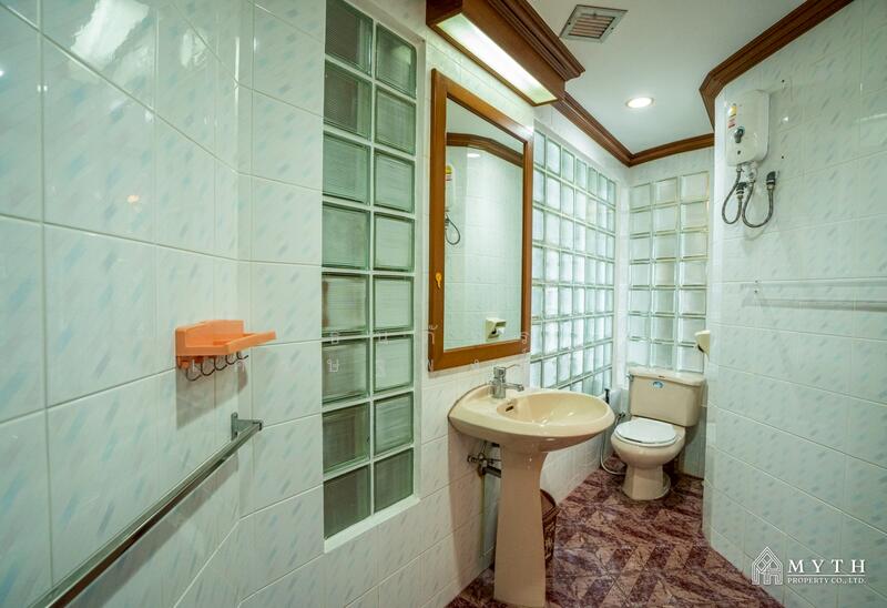 ขาย - Silver Beach Condominium : ซิลเวอร์ บีช คอนโดมิเนียม, ชลบุรี