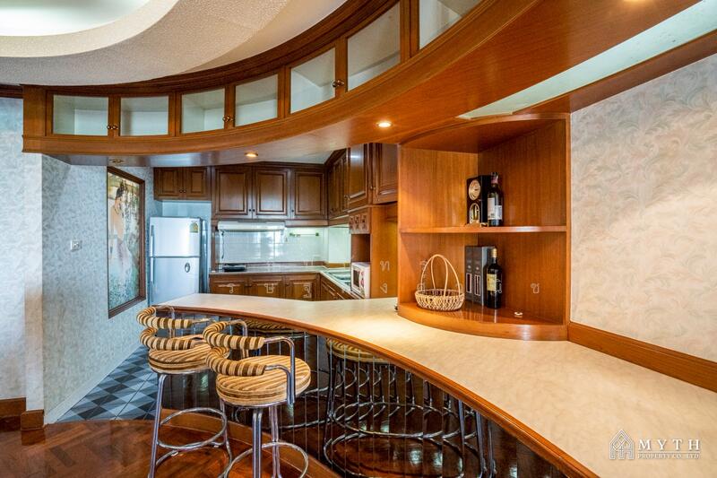 ขาย - Silver Beach Condominium : ซิลเวอร์ บีช คอนโดมิเนียม, ชลบุรี