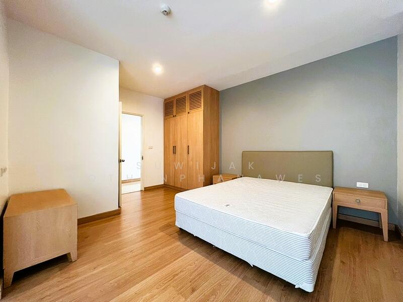 For Rent - Charoenjai Place, Bangkok