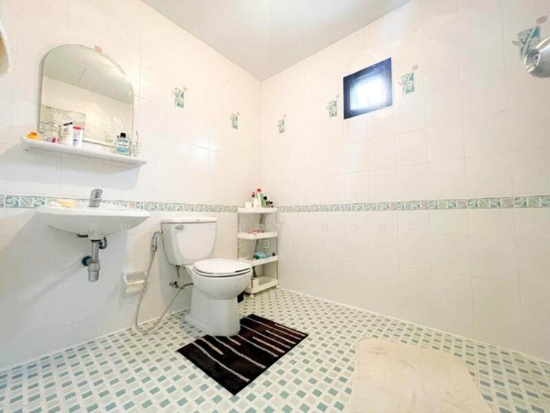 ขาย - K.C. Ramintra 8 : เค.ซี. รามอินทรา 8, กรุงเทพ