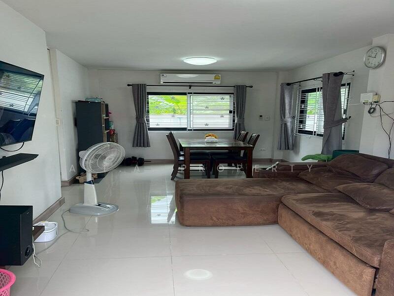 ขาย - บ้านเดี่ยว 2 ชั้น บ่อวิน ศรีราชา, ชลบุรี