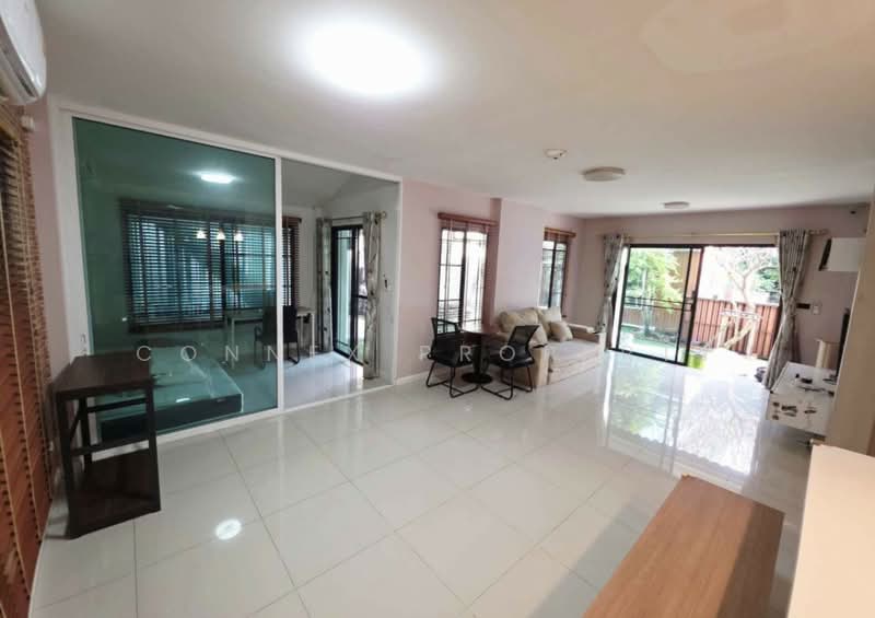 Mantana Lake Watcharapol, Bangkok, Sukhaphiban 5 Road, O-Ngoen, Sai Mai, Bangkok, 6 Bedrooms, 300 sqm, Single Detached House For Sale, by Connex Property, 60201392 - DDproperty.com
