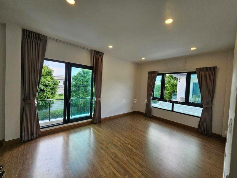 ให้เช่า - Centro Wongwaen-Chatuchot (เซนโทร วงแหวน-จตุโชติ), กรุงเทพ