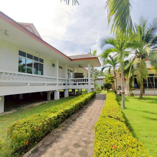 For Sale - พัทยาฝั่งเขา - พัทยานาจอมเทียน ตำบลนาจอมเทียน อำเภอสัตหีบ จังหวัดชลบุรี, Chon Buri