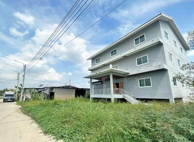 ขาย - บ้านเดี่ยวพร้อมที่ดิน : พระสมุทรเจดีย์ สมุทรปราการ, สมุทรปราการ