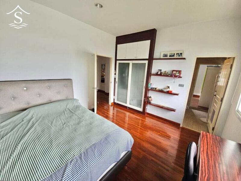 For Sale - หมู่บ้านบางแสนมหานคร, Chon Buri