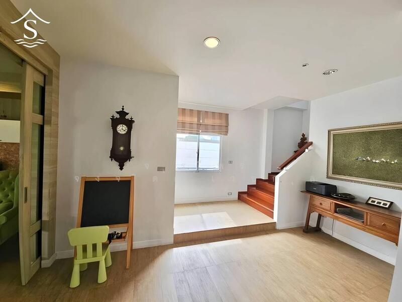 For Sale - หมู่บ้านบางแสนมหานคร, Chon Buri