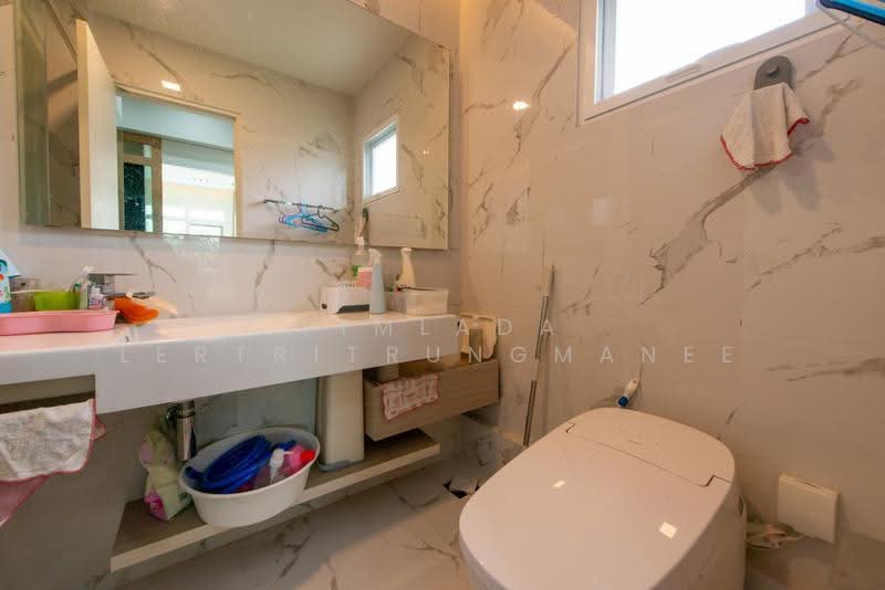 Mantana Ratchaphruek-Nakorn In, Nonthaburi, 90 Bang Kruai - Sai Noi Rd, Bang Len, Bang Yai, Nonthaburi, 4 Bedrooms, 222 sqm, Single Detached House For Sale, by Pimlada Lertritrungmanee, 60202257 - DDproperty.com