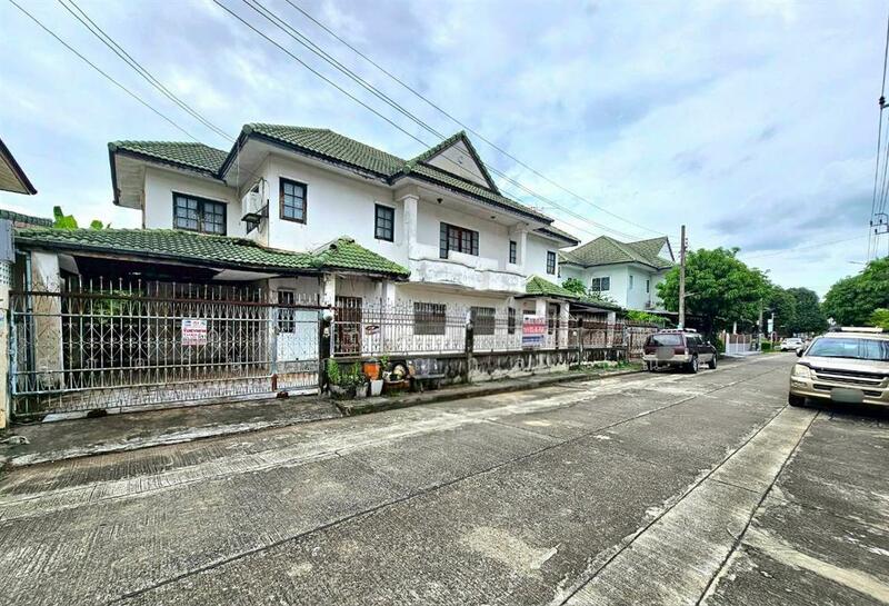 For Sale - Lert Piyawan, Bangkok