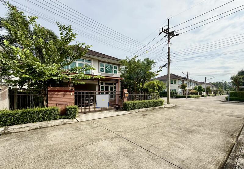 ขาย - หมู่บ้านศุภาลัยการ์เด้นวิลล์ -บ้านพรุ หาดใหญ่ บ้านเดี่ยว 2 ชั้น หลังมุม 76.6 ตร.ว. ขาย 5.3 ล้าน, สงขลา