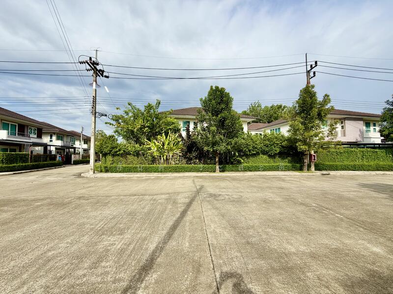 ขาย - หมู่บ้านศุภาลัยการ์เด้นวิลล์ -บ้านพรุ หาดใหญ่ บ้านเดี่ยว 2 ชั้น หลังมุม 76.6 ตร.ว. ขาย 5.3 ล้าน, สงขลา