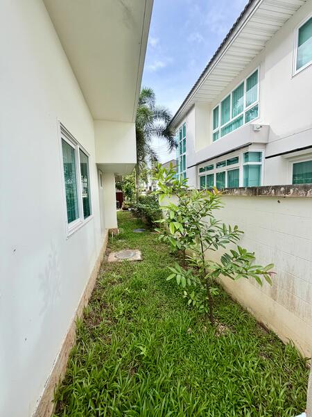 ขาย - หมู่บ้านศุภาลัยการ์เด้นวิลล์ -บ้านพรุ หาดใหญ่ บ้านเดี่ยว 2 ชั้น หลังมุม 76.6 ตร.ว. ขาย 5.3 ล้าน, สงขลา