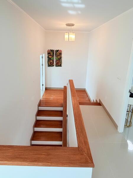 ขาย - หมู่บ้านศุภาลัยการ์เด้นวิลล์ -บ้านพรุ หาดใหญ่ บ้านเดี่ยว 2 ชั้น หลังมุม 76.6 ตร.ว. ขาย 5.3 ล้าน, สงขลา