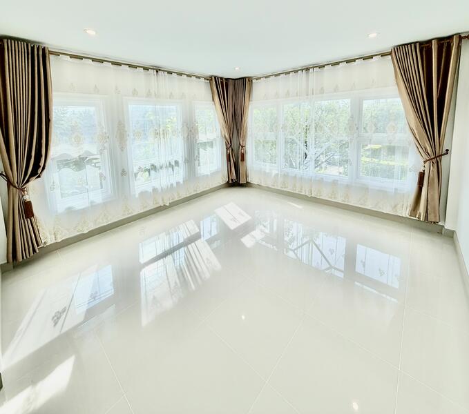 ขาย - หมู่บ้านศุภาลัยการ์เด้นวิลล์ -บ้านพรุ หาดใหญ่ บ้านเดี่ยว 2 ชั้น หลังมุม 76.6 ตร.ว. ขาย 5.3 ล้าน, สงขลา