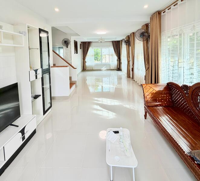 ขาย - หมู่บ้านศุภาลัยการ์เด้นวิลล์ -บ้านพรุ หาดใหญ่ บ้านเดี่ยว 2 ชั้น หลังมุม 76.6 ตร.ว. ขาย 5.3 ล้าน, สงขลา