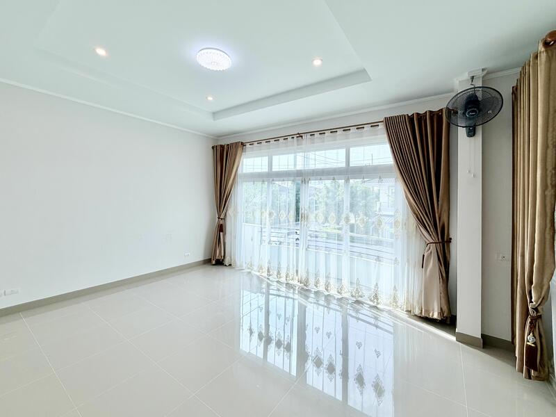 ขาย - หมู่บ้านศุภาลัยการ์เด้นวิลล์ -บ้านพรุ หาดใหญ่ บ้านเดี่ยว 2 ชั้น หลังมุม 76.6 ตร.ว. ขาย 5.3 ล้าน, สงขลา