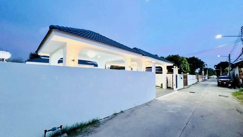 พัทยา -:ซอยสยามคันทรีคลับ , ซอยพรประภานิมิตร ตำบลหนองปรือ อำเภอบางละมุง จังหวัดชลบุรี, Chon Buri (Pattaya), ถนนซอยสยามคันทรีคลับ, Nong Pru, Bang Lamung (Pattaya), Chon Buri (Pattaya), 3 Bedrooms, 552 sqm, Villa For Sale, by Nichapa Phiachan, 60202940 - DDproperty.com