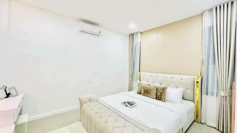 พัทยา -:ซอยสยามคันทรีคลับ , ซอยพรประภานิมิตร ตำบลหนองปรือ อำเภอบางละมุง จังหวัดชลบุรี, Chon Buri (Pattaya), ถนนซอยสยามคันทรีคลับ, Nong Pru, Bang Lamung (Pattaya), Chon Buri (Pattaya), 3 Bedrooms, 552 sqm, Villa For Sale, by Nichapa Phiachan, 60202940 - DDproperty.com