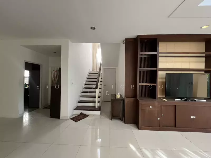 For Rent - Krong Thong Villa Park Rama 9, Bangkok