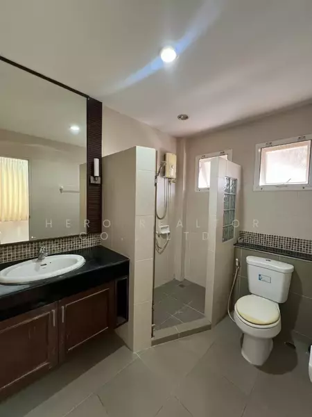 For Rent - Krong Thong Villa Park Rama 9, Bangkok